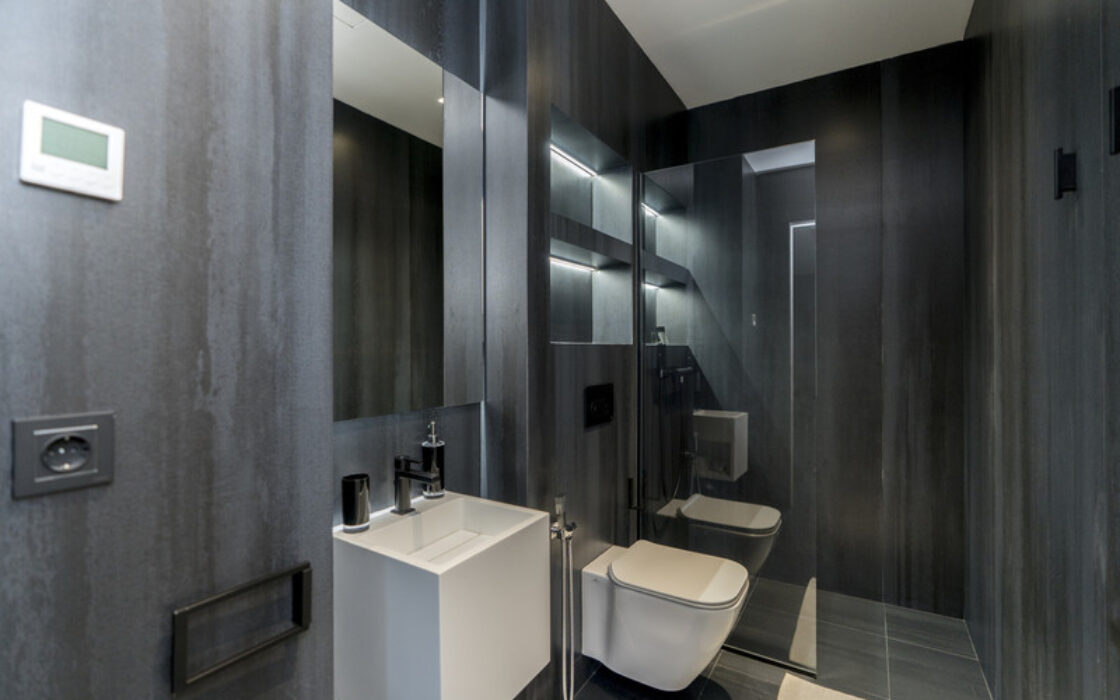 Вилла с 4 спальнями в Бель-Эре, новая, 200 кв.м, терраса