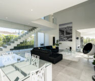 Вилла с 4 спальнями в Бель-Эре, новая, 200 кв.м, терраса