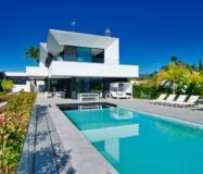 Вилла с 4 спальнями в Бель-Эре, новая, 200 кв.м, терраса