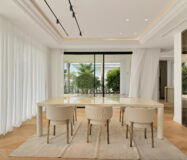 Просторные виллы на Золотой Миле с 6 спальнями и террасой