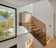 Просторные виллы на Золотой Миле с 6 спальнями и террасой