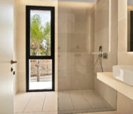 Просторные виллы на Золотой Миле с 6 спальнями и террасой