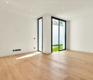 Просторные виллы на Золотой Миле с 6 спальнями и террасой