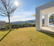 Вілла в Іспанії, 360 кв.м, тераса, біля моря