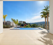 Вілла в Іспанії, 360 кв.м, тераса, біля моря