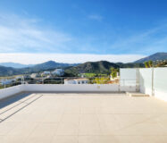 Вілла в Іспанії, 360 кв.м, тераса, біля моря