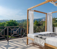 Вилла в Golf Valley, 429 кв.м, с террасой и видом на горы