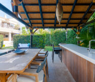 Вилла в Golf Valley, 429 кв.м, с террасой и видом на горы