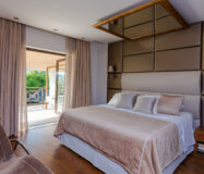 Вилла в Golf Valley, 429 кв.м, с террасой и видом на горы