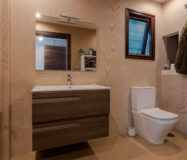 Вилла в Golf Valley, 429 кв.м, с террасой и видом на горы