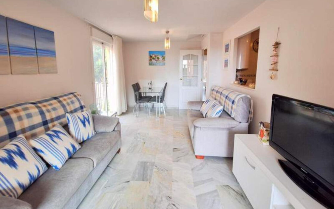 Угловая Квартира с Видом на Море в Ла-Дукесе 87 кв.м