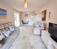 Угловая Квартира с Видом на Море в Ла-Дукесе 87 кв.м