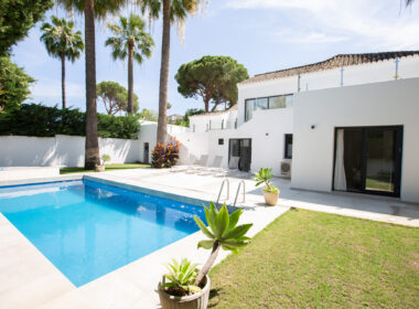 Вилла в Лас-Брисас, 5 комнат, терраса, 290 кв.м у моря