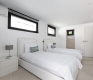 Вилла в Лас-Брисас, 5 комнат, терраса, 290 кв.м у моря