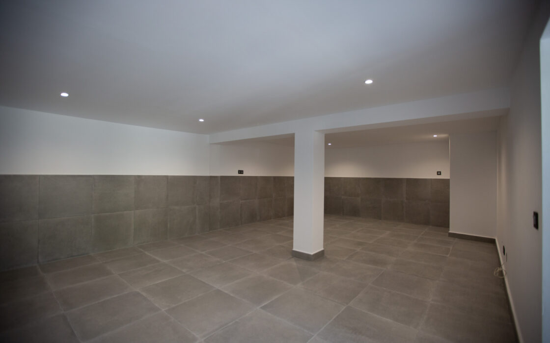 Вилла в Лас-Брисас, 5 комнат, терраса, 290 кв.м у моря