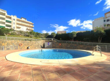 Двухкомнатная квартира в Эстепоне с террасой 110 кв.м