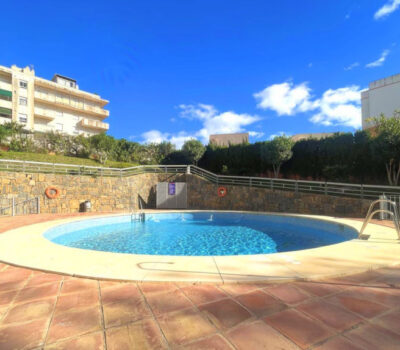 Двухкомнатная квартира в Эстепоне с террасой 110 кв.м