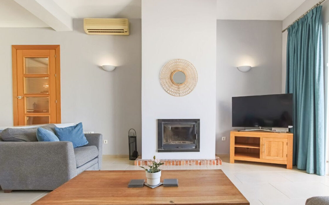 Современная вилла 5+к в Михас Коста с террасой 763 кв.м