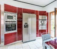 Просторная вилла 436 кв.м в центре Марбельи с террасой