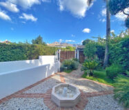 Просторная вилла 436 кв.м в центре Марбельи с террасой