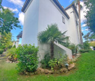 Просторная вилла 436 кв.м в центре Марбельи с террасой