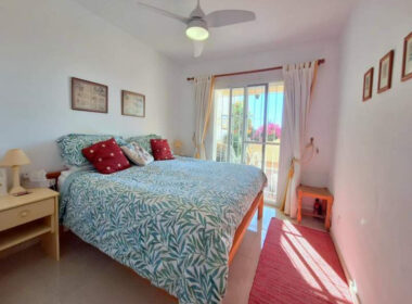 Квартира с террасами в Касарес Плайя 82 кв.м у моря