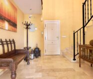 Просторная вилла в Финистрата 320 кв.м с видом на море