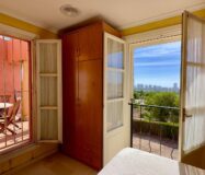 Просторная вилла в Финистрата 320 кв.м с видом на море