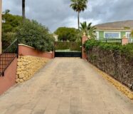 Просторная вилла в Финистрата 320 кв.м с видом на море