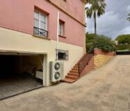 Просторная вилла в Финистрата 320 кв.м с видом на море