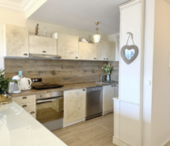 Просторная 3-комнатная квартира с панорамным видом в Эстепоне