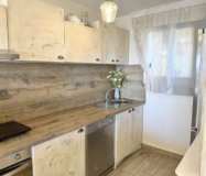 Просторная 3-комнатная квартира с панорамным видом в Эстепоне