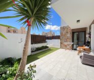 Вилла хайтек в Кабо Риг с бассейном и террасой 111 кв.м