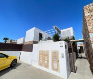 Вилла хайтек в Кабо Риг с бассейном и террасой 111 кв.м