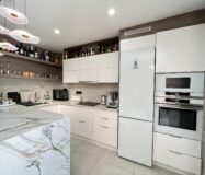 Вилла хайтек в Кабо Риг с бассейном и террасой 111 кв.м