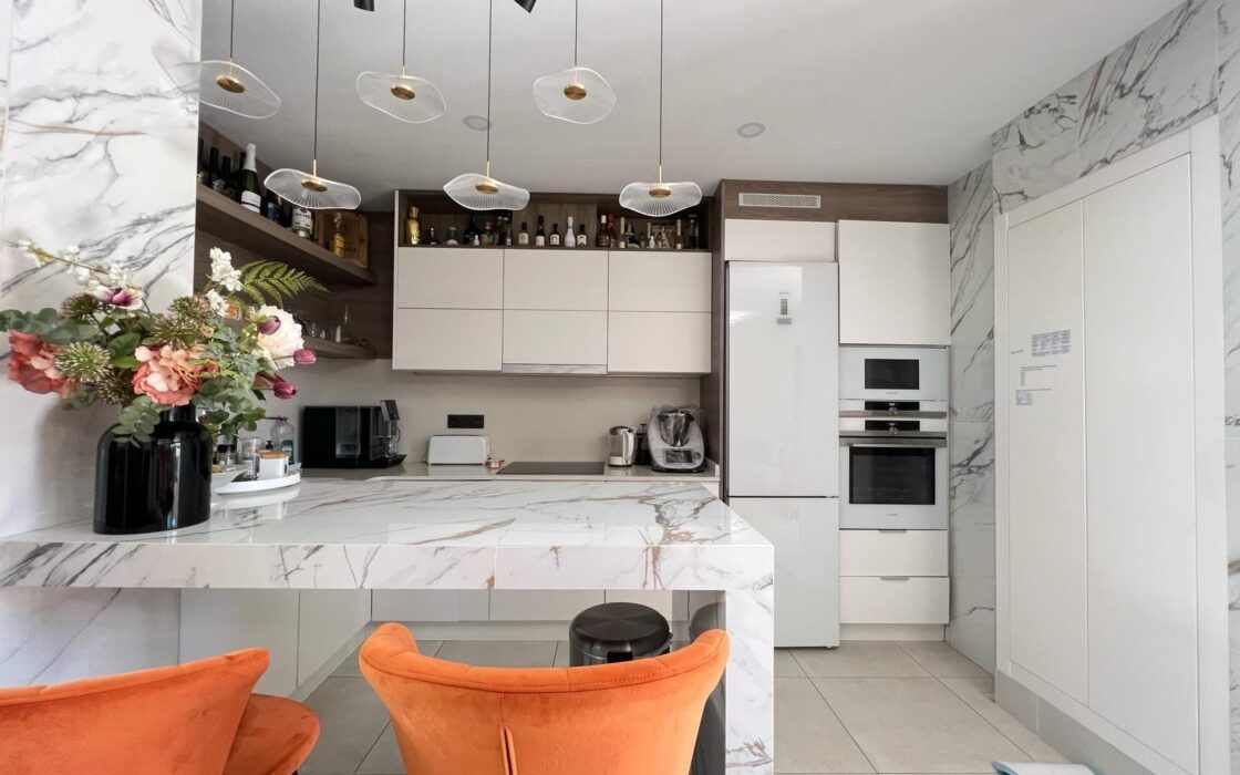 Вилла хайтек в Кабо Риг с бассейном и террасой 111 кв.м