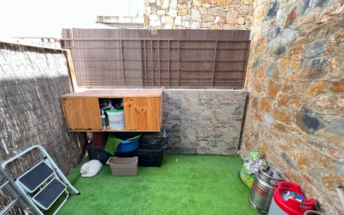 Вилла хайтек в Кабо Риг с бассейном и террасой 111 кв.м