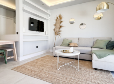 Изысканный пентхаус с террасой в центре Бенахависа 85 кв.м