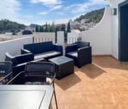 Изысканный пентхаус с террасой в центре Бенахависа 85 кв.м