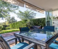 Апартамент с 2 спальнями в Эстепоне с террасой и садом