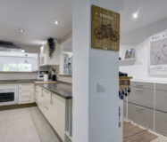 Апартамент с 2 спальнями в Эстепоне с террасой и садом