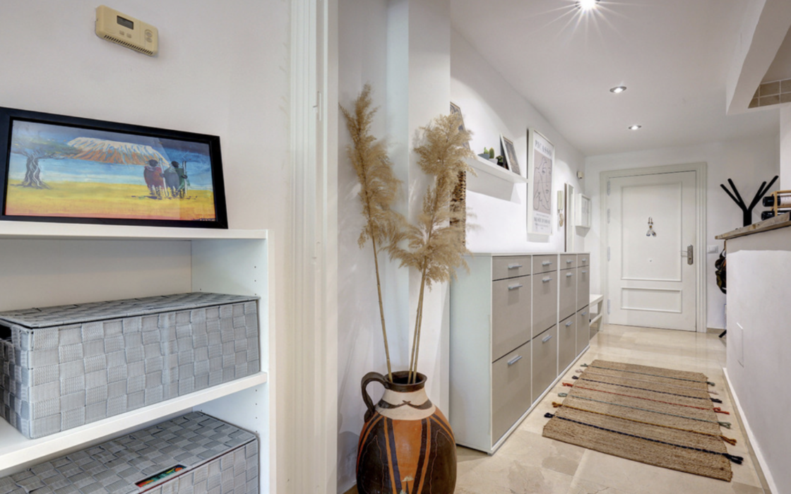 Апартамент с 2 спальнями в Эстепоне с террасой и садом