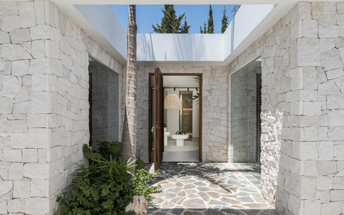 Вілла з терасою поруч з Пуерто-Банус, 176 кв.м, 5 спалень