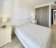 Квартира 107 кв.м с садом в Марбелье у моря