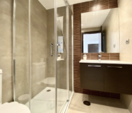 Квартира 107 кв.м с садом в Марбелье у моря