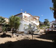 Вілла з басейном у Беніссі, 2 спальні, 1 км до моря