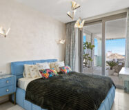 Простора 7-кімнатна квартира з терасою в Андалузії 325 кв.м