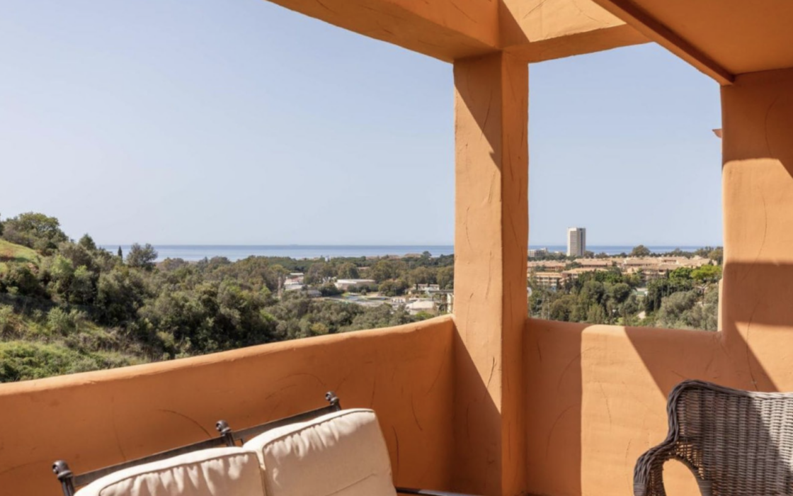 Видова квартира з двома спальнями в Марбельї 120 кв.м