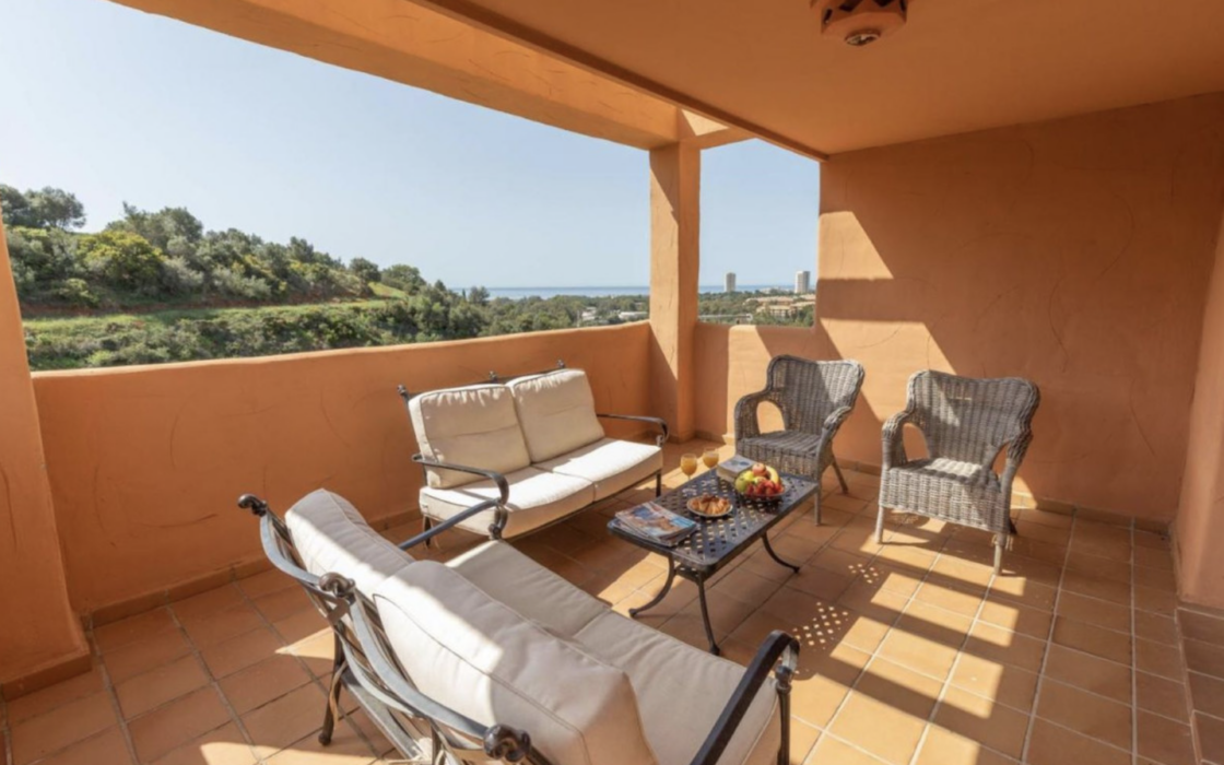 Видова квартира з двома спальнями в Марбельї 120 кв.м