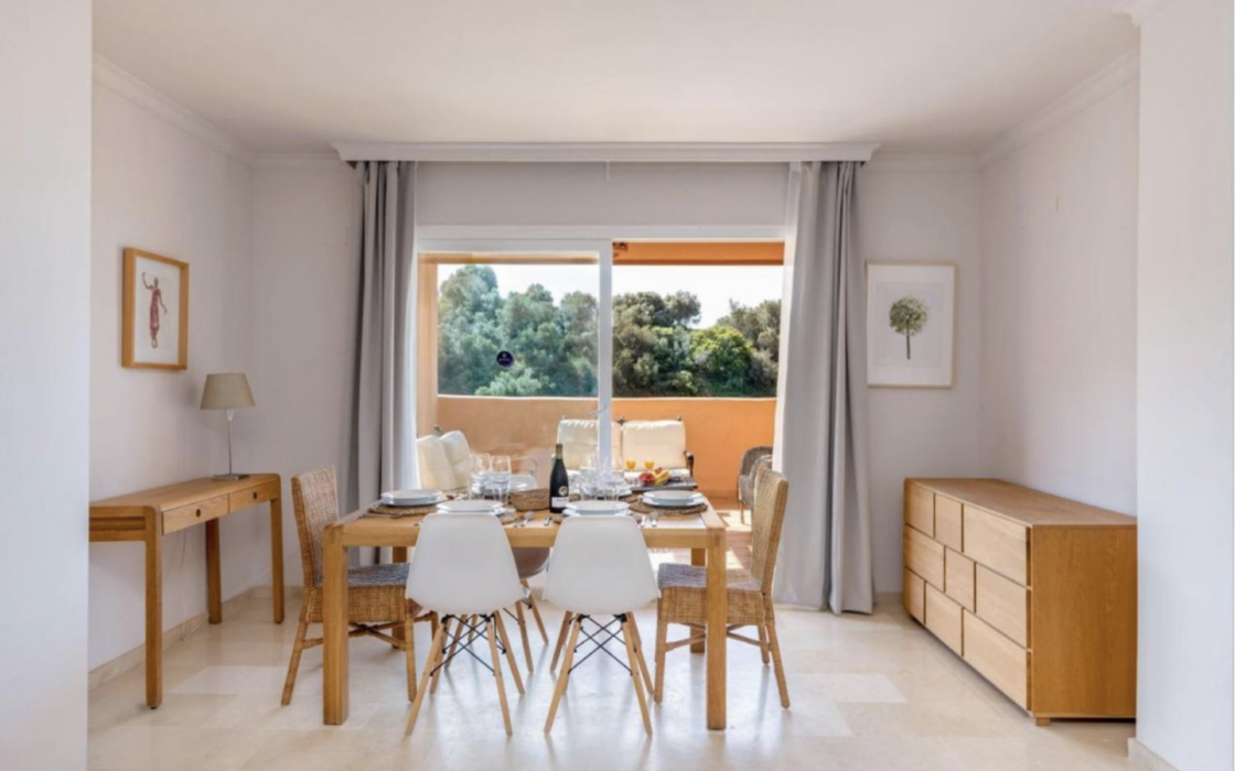 Видова квартира з двома спальнями в Марбельї 120 кв.м